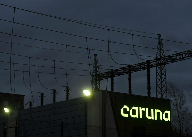 Caruna palkitsi toimitusjohtajansa 20 prosentin palkankorotuksella.