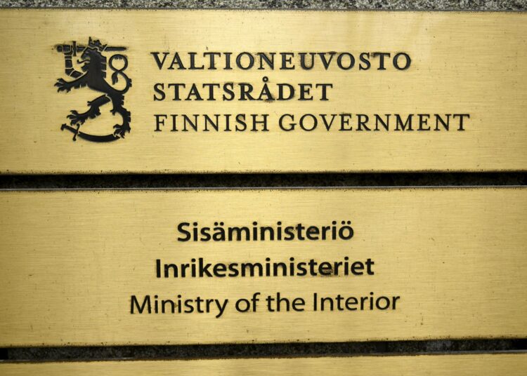Ministeriöiden viestintä yhdistetään valtioneuvoston kanslian alaisuuteen.