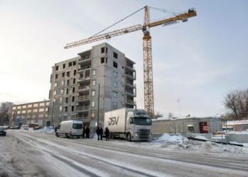 Rakennustyömaa Lauttasaaressa.