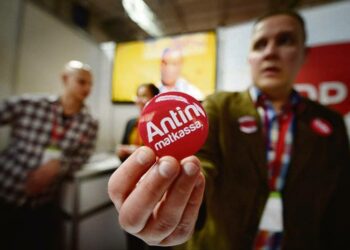 Puheenjohtajataisto jäi pitkälti SDP:n sisäiseksi keskusteluksi.