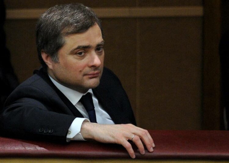Vladislav Surkov vuodelta 2013 peräisin olevassa kuvassa.