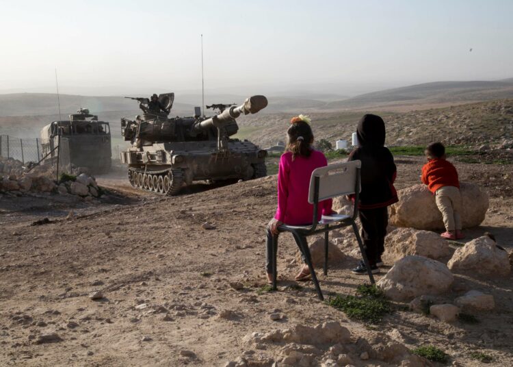 Israelin joukot kohtasivat siviilejä sotilasharjoituksissaan Länsirannalla vuonna 2021.