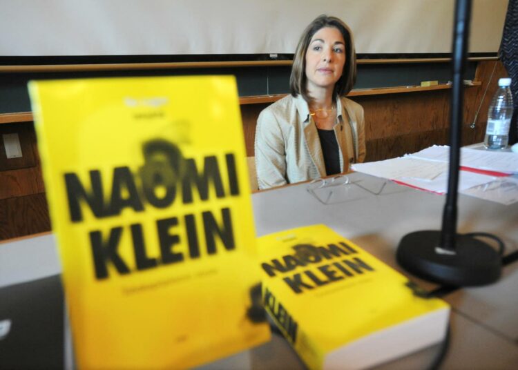 Naomi Klein Helsingissä kesäkuussa 2008.