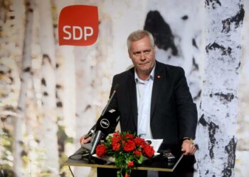 SDP:n puheenjohtaja Antti Rinne on aikonut ilmoittaa marraskuussa jatkoaikeistaan.