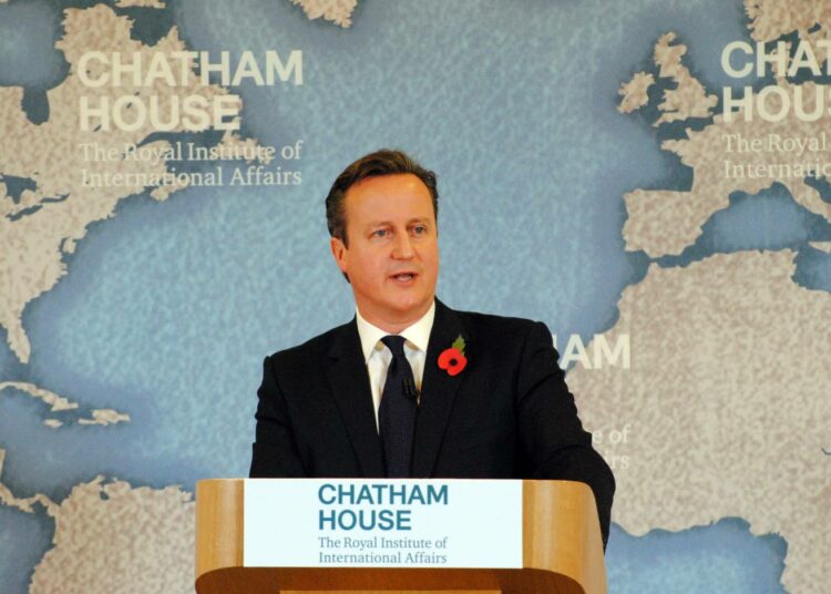 Britannian silloinen pääministeri David Cameron marraskuussa 2015 otetussa kuvassa.