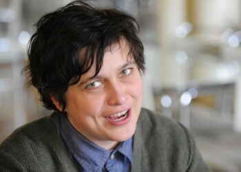 Kansanedustaja Silvia Modigin mielestä kierrätys ei ole vain muoti-ilmiö, vaan se on tulevaisuudessa materiaalien hankinnassa yhä keskeisempää.