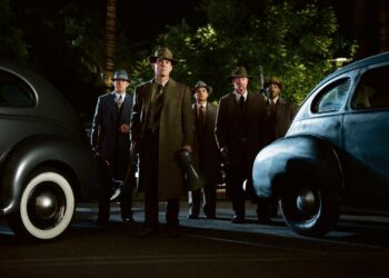 Gangsterisodassa Josh Brolin johtaa joukkoja Lahjomattomat-hengessä.