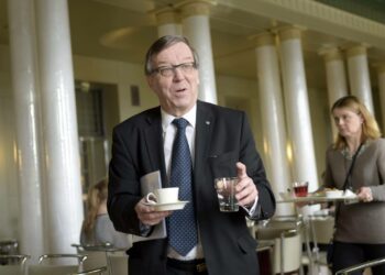 SDP:n Kari Rajamäen toiminta on kuohuttanut eduskuntaa.