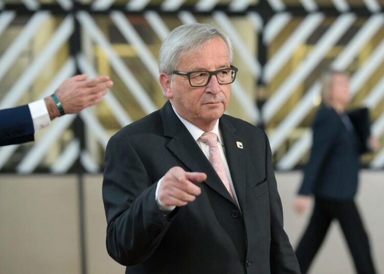 Jean-Claude Junckerin johtama EU-komissio katkaisee pitkään jatkuneen hiljaiselon sosiaalisen Euroopan kehittämisessä.