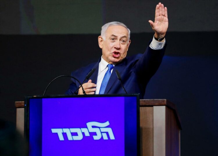 Israelin pääministeri Benjamin Netanjahu puhumassa Likud-puolueensa päämajassa vaaliyönä viime viikolla.