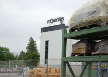 Moventasin emoyhtiön konkurssihakemus aiheuttaa epävarmuutta myös tytäryhtiön Jyväskylän tuotantolaitoksissa.