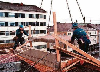 Vilkas rakentaminen ja monipuolinen teollisuus ovat parantaneet Tampereen työllisyystilannetta.