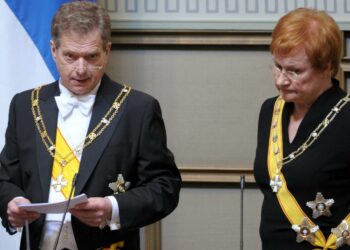 Sauli Niinistön kuuden vuoden kausi alkoi torstaina. Tarja Halonen siirtynee YK-tehtäviin.