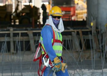 Qatarin yksityisen sektorin työntekijöistä 98 prosenttia on ulkomaalaisia.