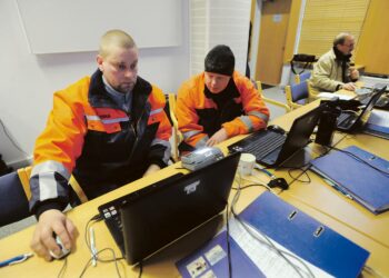 Rakennusliiton Siikaranta-opistolla annetaan ay-koulutuksen ohella myös ammatillista koulutusta.