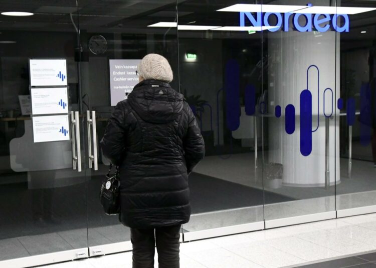 Rahoitusalan lakko sulkee torstaina useita pankkikonttoreita Suomessa.