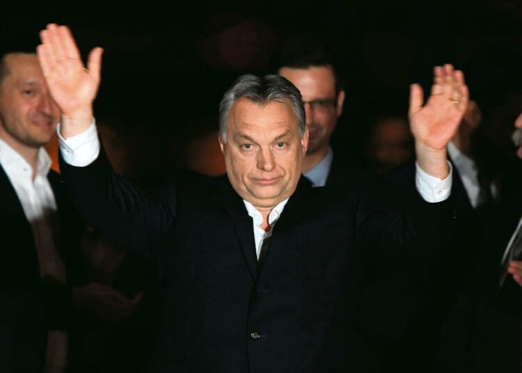 Viktor Orbán vie Unkaria yhä kauemmaksi ”eurooppalaisista arvoista”.