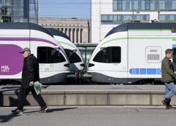 VR järjestää Helsingin seudun liikenteen (HSL:n) junaliikenteen myös vastaisuudessa.