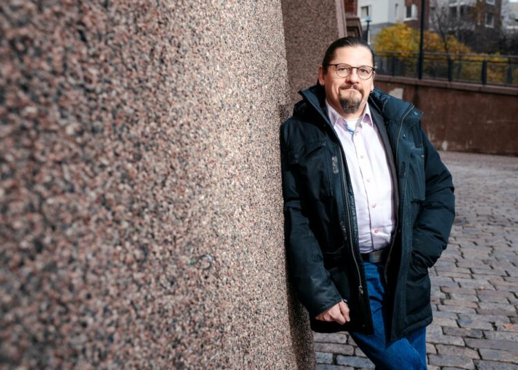 Vasemmistoliiton puoluesihteeri Mikko Koikkalainen arvioi, että vaalikampanjointiin kohdistuva häirintä on lisääntynyt.