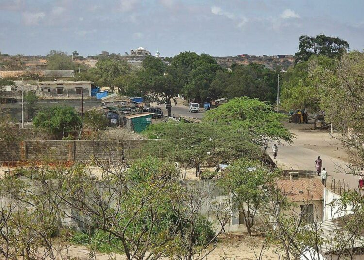 Kuva Kismayosta on otettu syyskuun lopussa, kun Kenia oli juuri häätänyt al-Shabaabin joukot kaupungista.