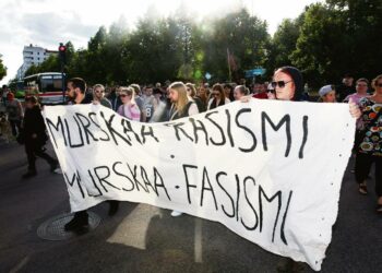 Jyväskylässä järjestettiin keskiviikkona rasismin ja fasismin vastainen mielenosoitus Unelmasta totta. Tapahtuma kutsuttiin koolle Facebookissa uusnatsien iskun vuoksi osoittamaan, että natsijärjestöllä ei ole tulevaisuutta kaupungissa.