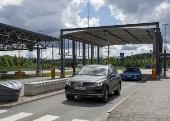 Suomen ja Venäjän raja hiljenee ensi yönä.