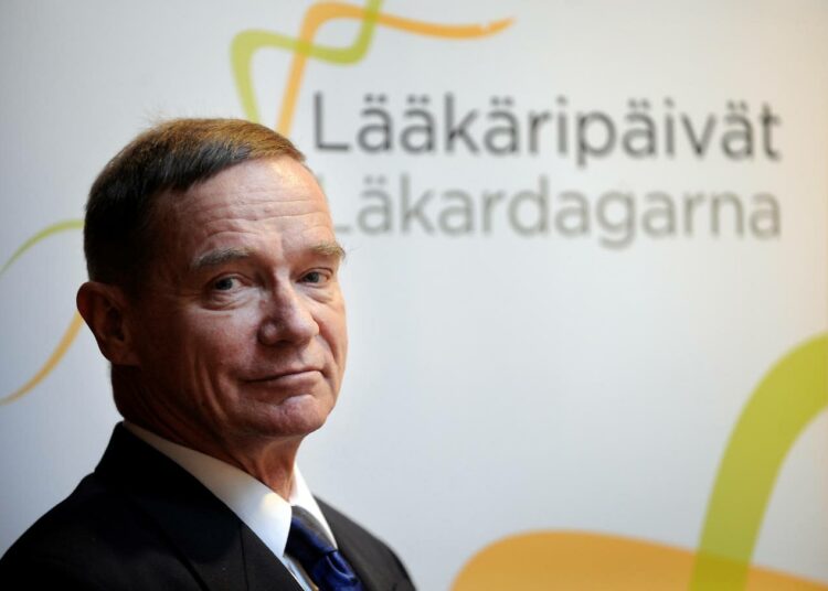 Martti Kekomäki varoittaa ottamasta esimerkkiä Yhdysvaltojen terveydenhuollosta.