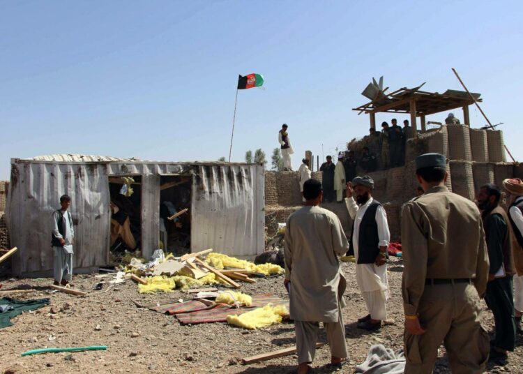 Itsemurhapommittaja räjäytti autonsa lähellä poliisin koulutuskeskusta Helmandin maakunnassa pari viikkoa sitten.