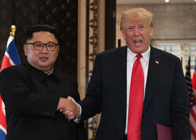 Pohjois-Korean johtaja Kim Jong-un ja Yhdysvaltojen presidentti Donald Trump tapasivat Singaporessa 12. kesäkuuta.