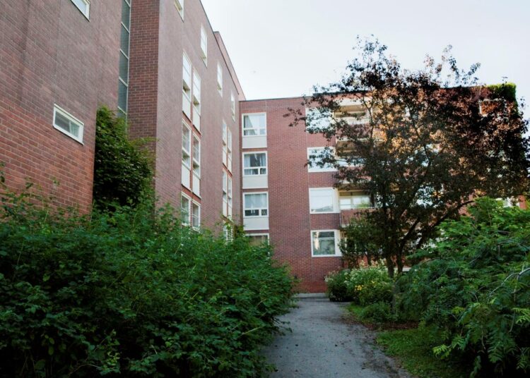 Vuokra-asuntomarkkinoiden tilannetta vaikeuttaa sekin, että tarjolla on vähemmän asuntoja kuin edellisvuonna.