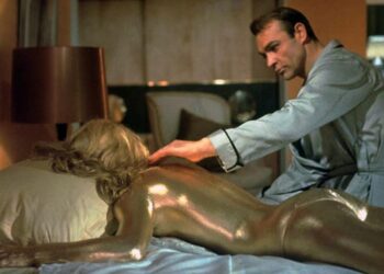 Tyyliä, joka ei palaa. Goldfinger oli ensimmäinen täydellinen 007-elokuva.