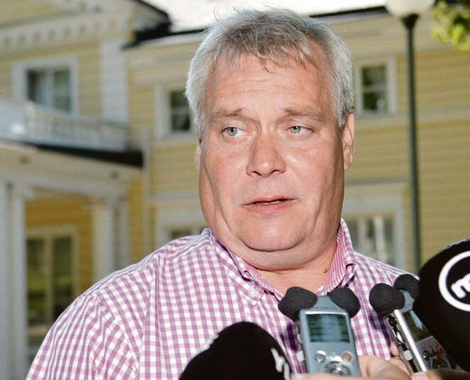 Valtiovarainministeri Antti Rinne esitteli budjetin, jota voi luonnehtia yllätyksettömäksi.