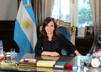 Argentiinan presidentti Cristina Fernández oli iloinen Kreikan ei-puolen voitosta kansanäänestyksessä.