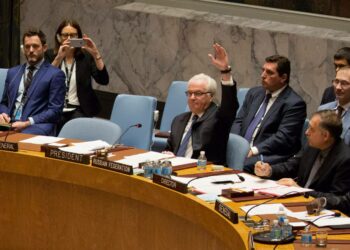 Venäjän YK-lähettiläs Vitali Tshurkin kaatoi veto-oikeudellaan YK:n turvallisuusneuvostossa Ranskan esityksen tulitauosta Syyrian Aleppoon. Ranskan esittämässä ja Britannian ja Yhdysvaltojen tukemassa päätöslauselmassa vaadittiin Aleppon ilmapommitusten lopettamista.
