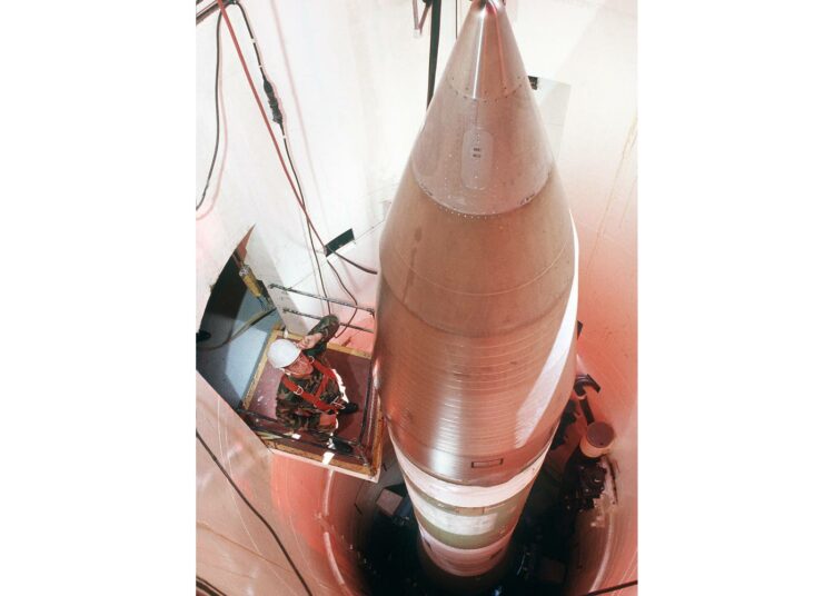 Minuteman III on nykyään Yhdysvaltain ainoa maalla sijaitseviin siiloihin sijoitettu mannertenvälinen ydinohjus.