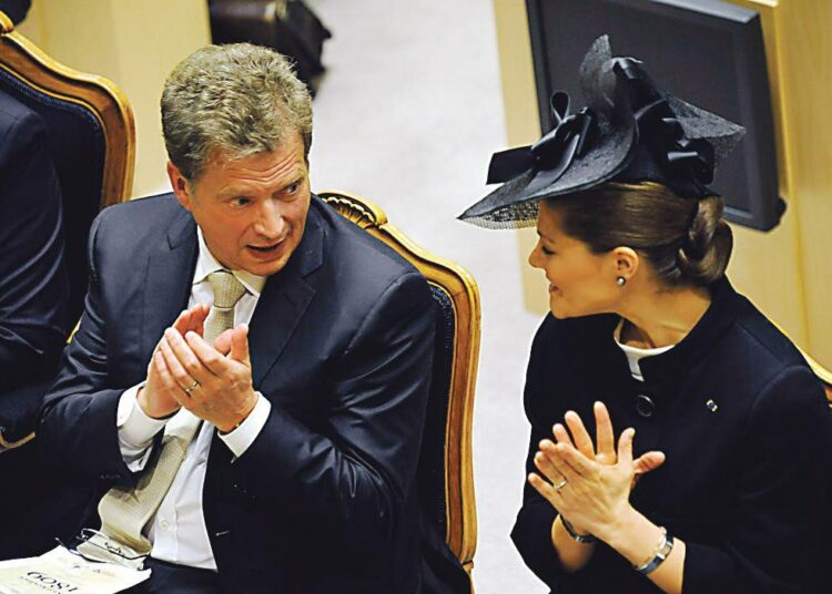 Tällä maagisella katseella Sauli Niinistö hurmasi prinsessa Victorian valtiopäivillä Ruotsissa.