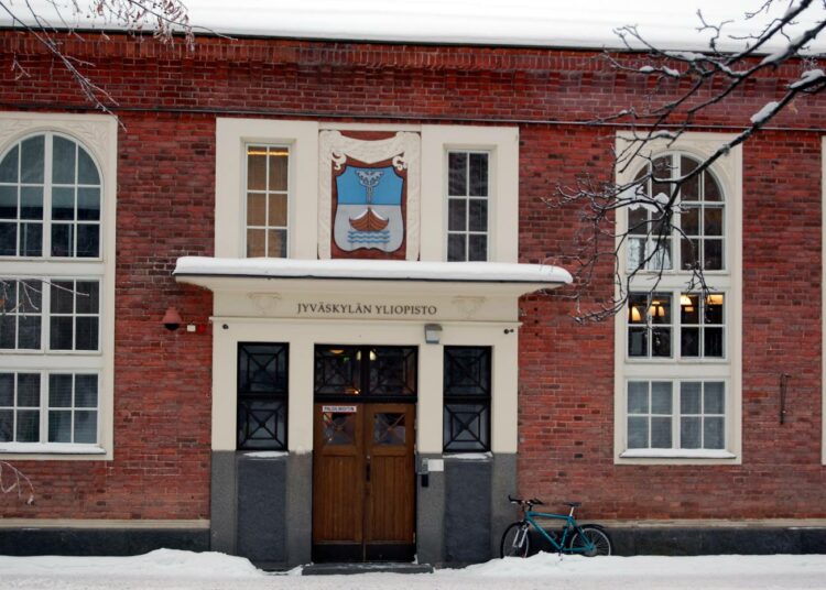 Jyväskylän yliopiston hallintorakennus.