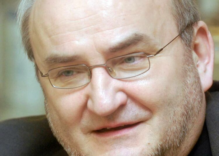 Kansanedustaja Jyrki Yrttiaho