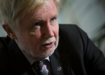 EU:lta odotetaan vahvempaa panosta Lähi-idässä, sanoo ulkoministeri Erkki Tuomioja.