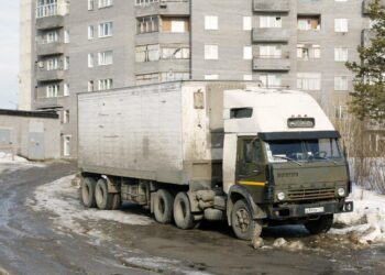 Venäjällä teiden huono kunto on yleinen tyytymättömyyden aihe.