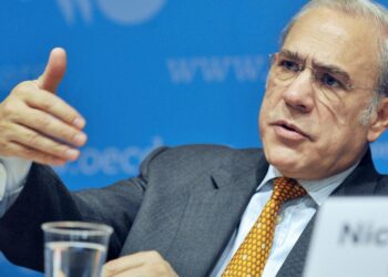 OECD:n pääsihteeri Ángel Gurria kehui Israelia maanantaina Pariisissa.