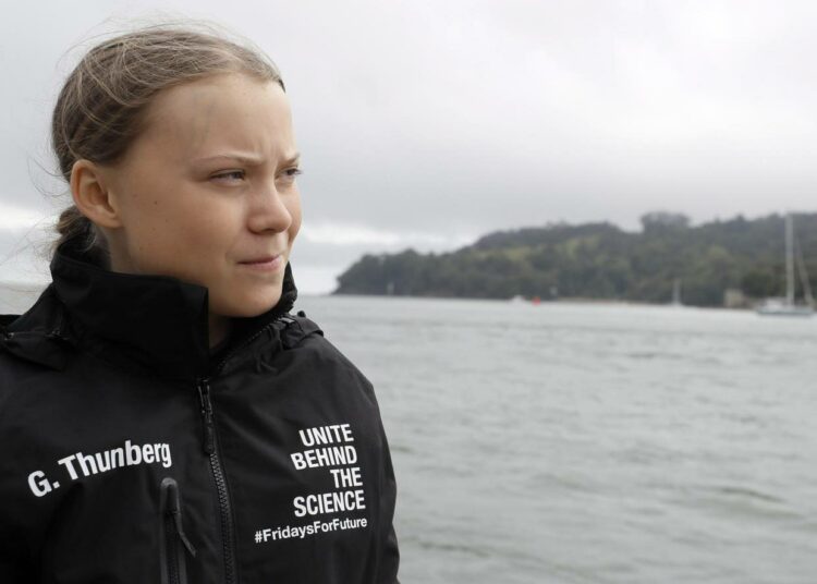 Greta Thunbergin matka purjeveneellä ilmastokokoukseen Yhdysvaltoihin on saanut osakseen vihamielisen kommenttiryöpyn ympäri maailmaa. Muutos pelottaa?