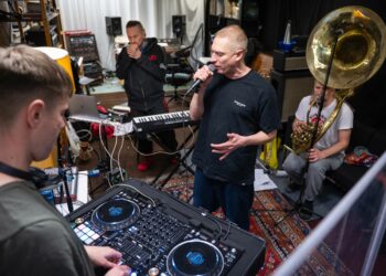 Jätkäjätkiin kuuluvat Asan (Matti Salo) lisäksi Puppa J (Janne Siro), Joska Josafat (Joosef Lakopoulos), Rasmus Pailos, Erno Haukkala, Kim Rantala, Ville Väätäinen, Antti Kivimäki ja Pekka Varmo.