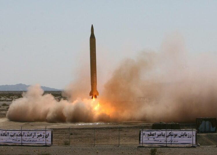 Iran koelaukaisi Shahab-3 -ohjuksen syyskuun lopulla.