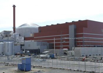 Olkiluoto kolmosen mahdollista valmistumisvuotta kukaan ei vieläkään pysty tarkkaan arvioimaan.