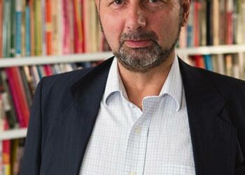 Richard Sakwa.