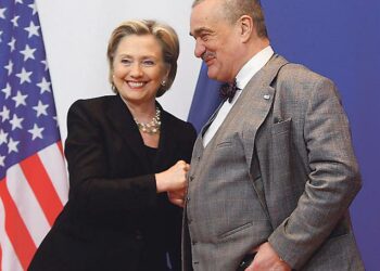 Hillary Clinton ja Tshekin ulkoministeri Karel Schwarzenberg.