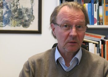 Professori Pertti Haapala.