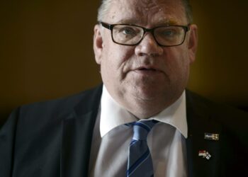 Ulkoministeri Timo Soini tyrmäsi keskiviikkona hallintarekisterin.