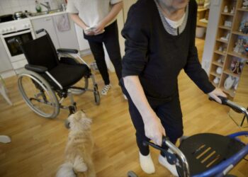Helsinki päätti omaishoidon tuen tiukentamisesta juuri ennen joululomia.